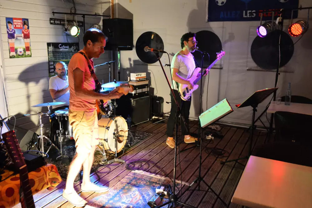 Flower Camping L'Ile d'Offard 4 étoiles★★★★