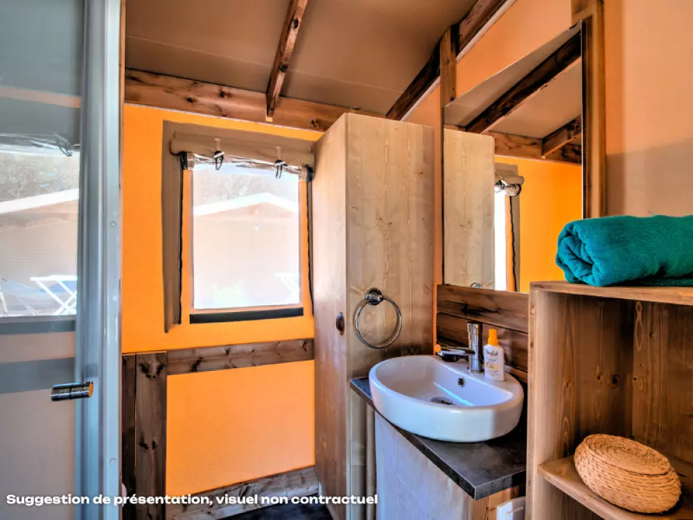 Flower Camping L'Ile d'Offard 4 étoiles★★★★