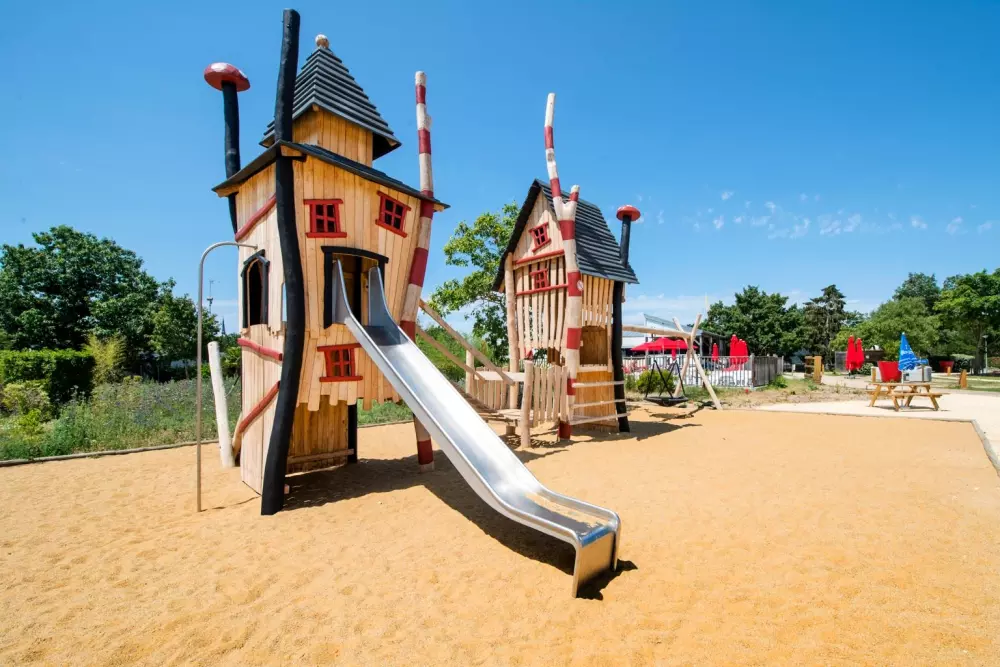 Flower Camping L'Ile d'Offard 4 étoiles★★★★