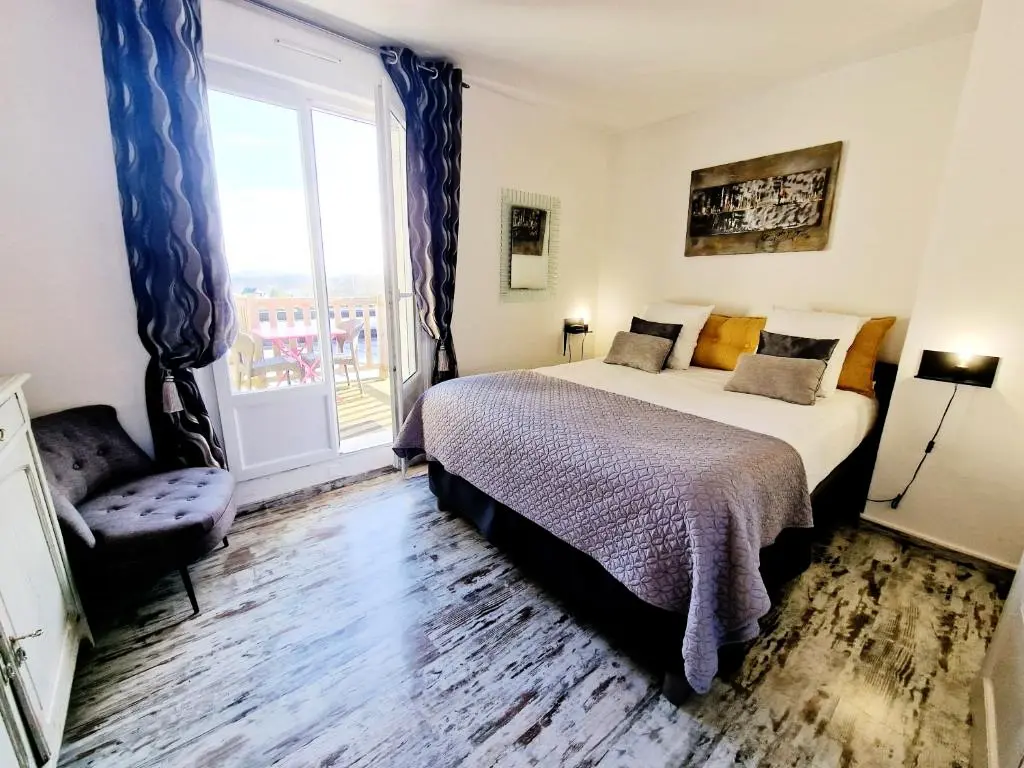 Logis Hôtel les Terrasses de Saumur & Spa 3 Stars★★★