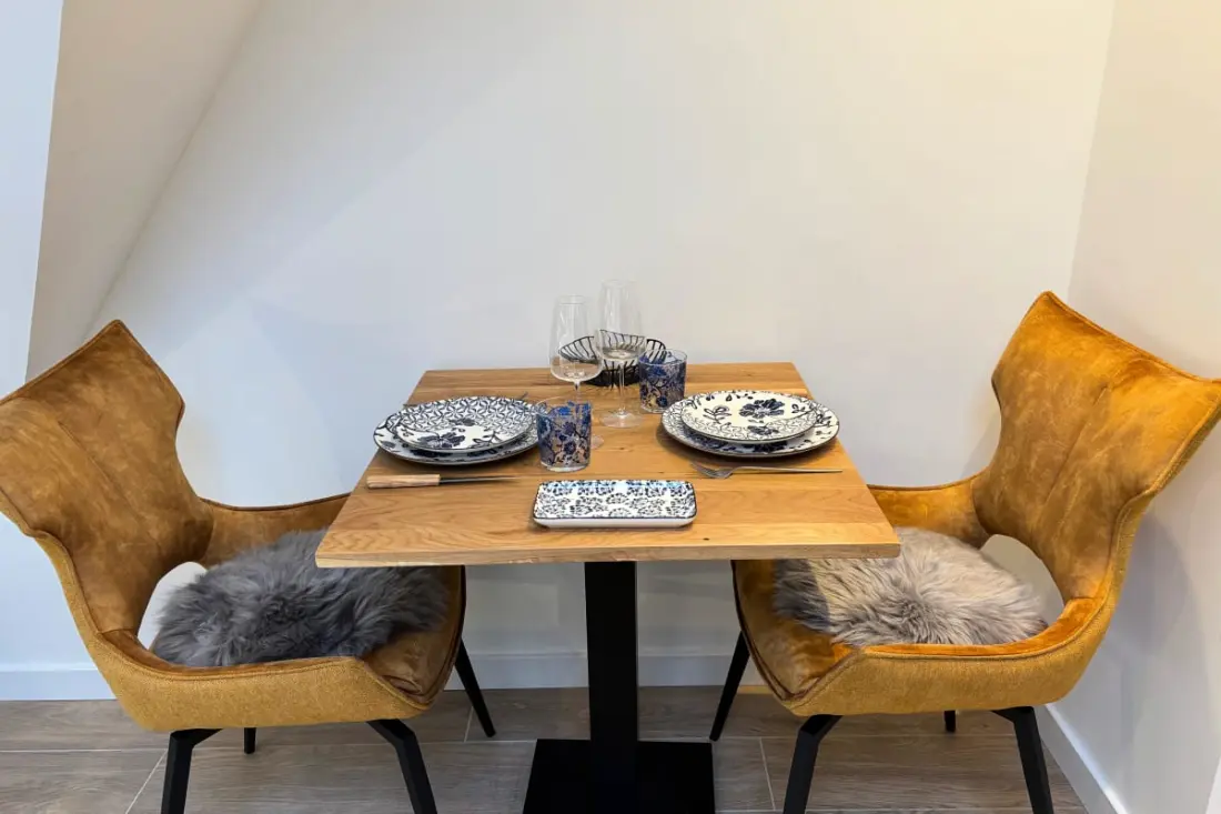 Moderne Studio: Comfort & Style