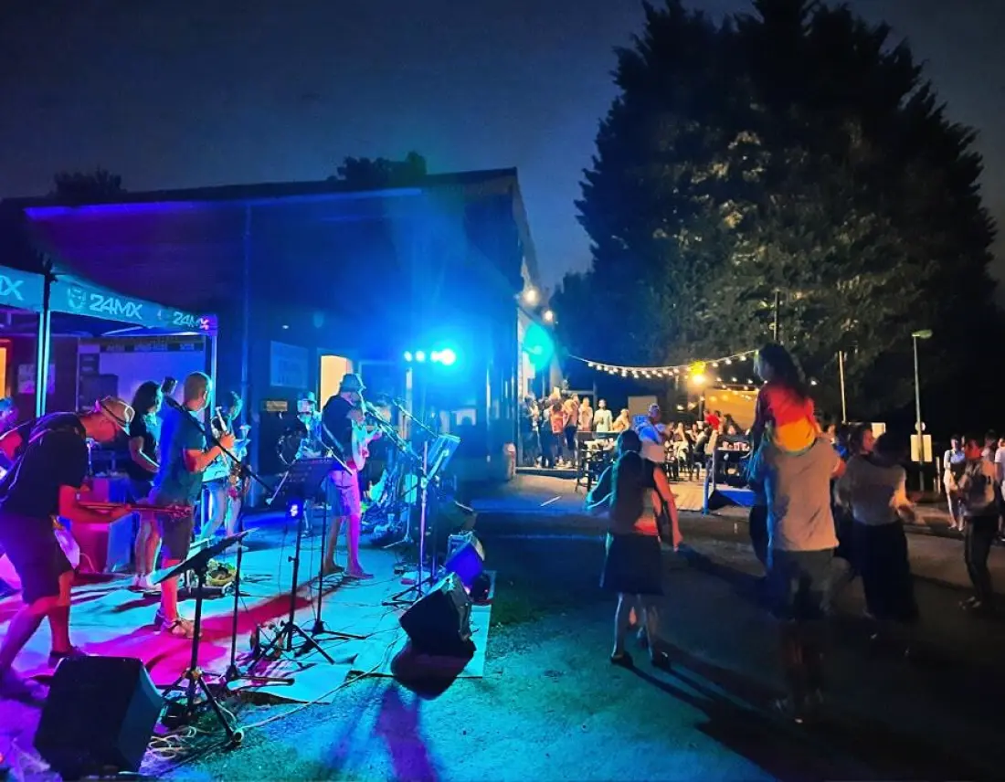 Camping Le Moulin des Effres4 étoiles★★★★