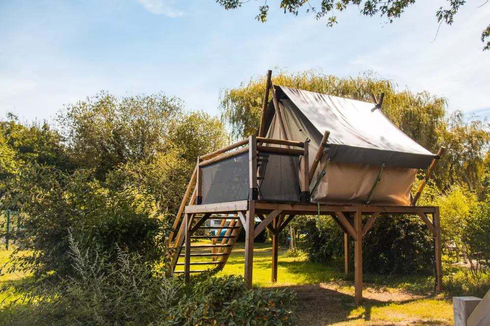 Camping Seasonova Lac de Bournazel 4 Stars★★★★