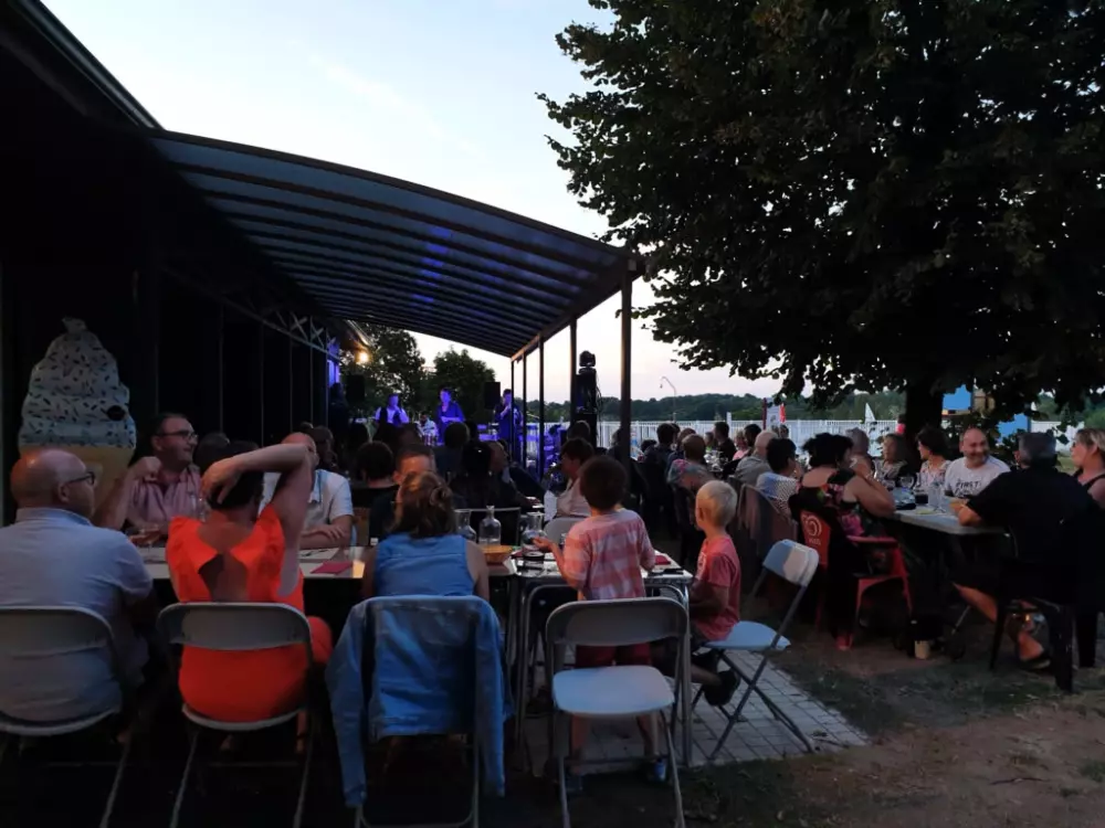 Camping Seasonova Lac de Bournazel 4 Stars★★★★