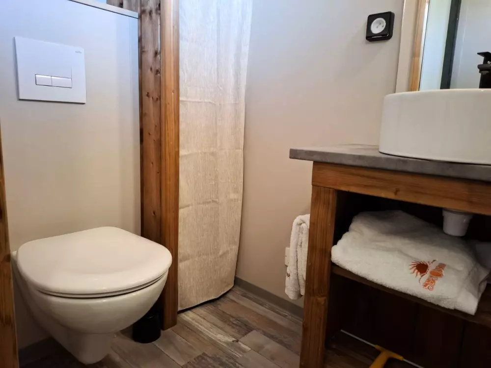 Camping Seasonova Lac de Bournazel 4 Stars★★★★