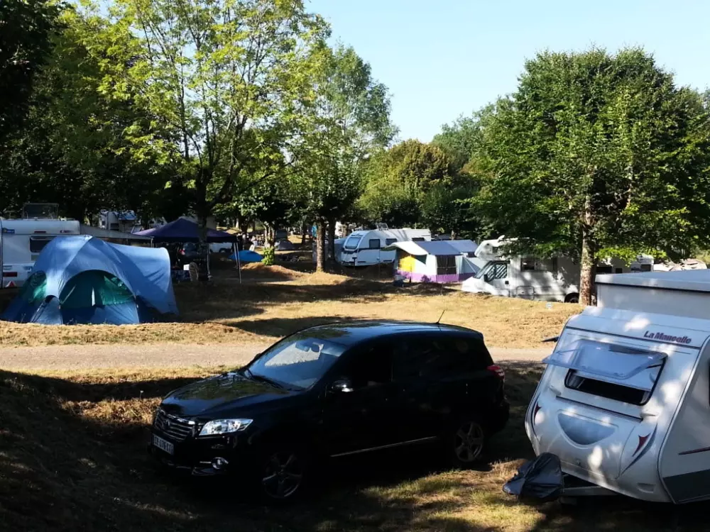 Camping Seasonova Lac de Bournazel 4 Stars★★★★