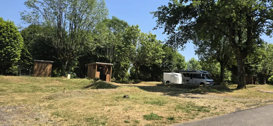 Camping Seasonova Lac de Bournazel 4 Estrellas★★★★