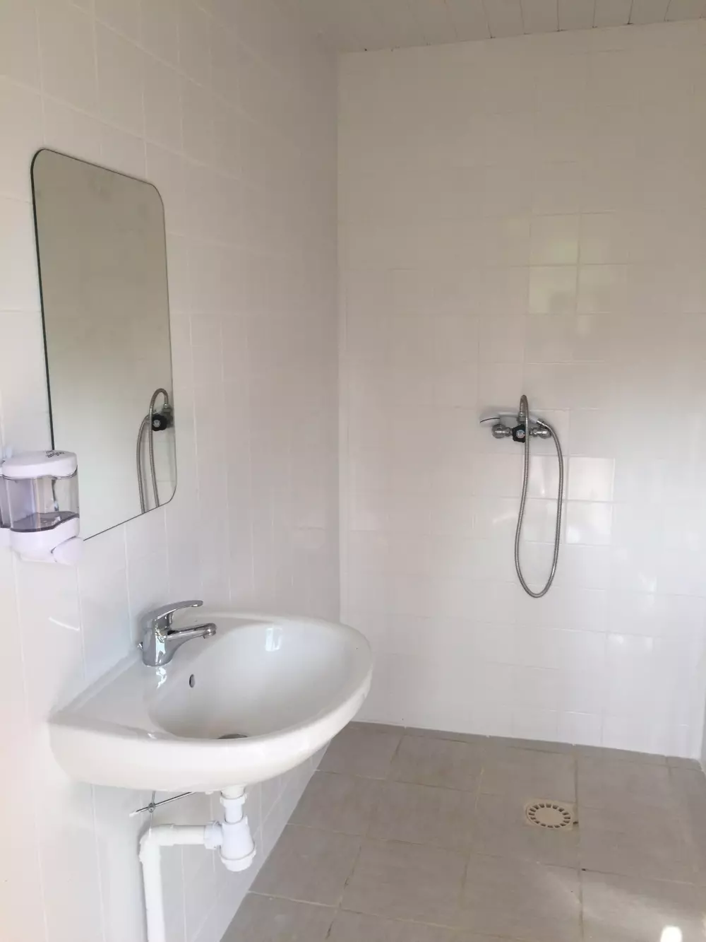 Kempingi Ferme Pedagogique de Prunay 4 Gwiazdy★★★★ 4 Gwiazdy★★★★ 4 Gwiazdy★★★★ 4 Gwiazdy★★★★