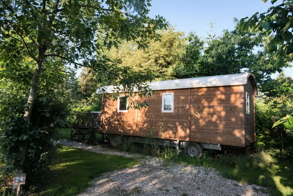 Kempingi Ferme Pedagogique de Prunay 4 Gwiazdy★★★★ 4 Gwiazdy★★★★ 4 Gwiazdy★★★★ 4 Gwiazdy★★★★