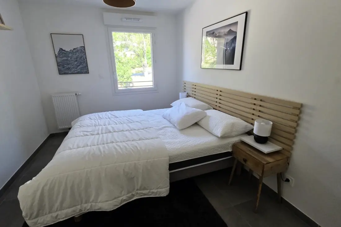 Nowoczesny apartament z balkonem i garażem w Briançon