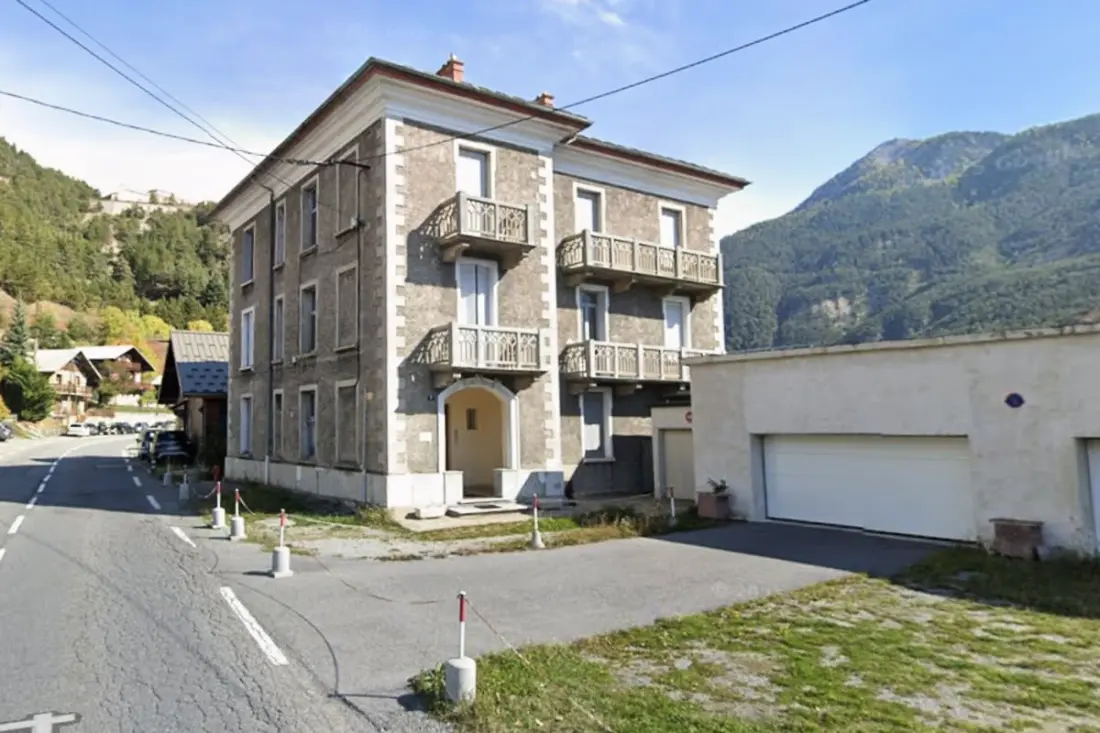 Apartament 4 Sleeps No Far from Vauban City