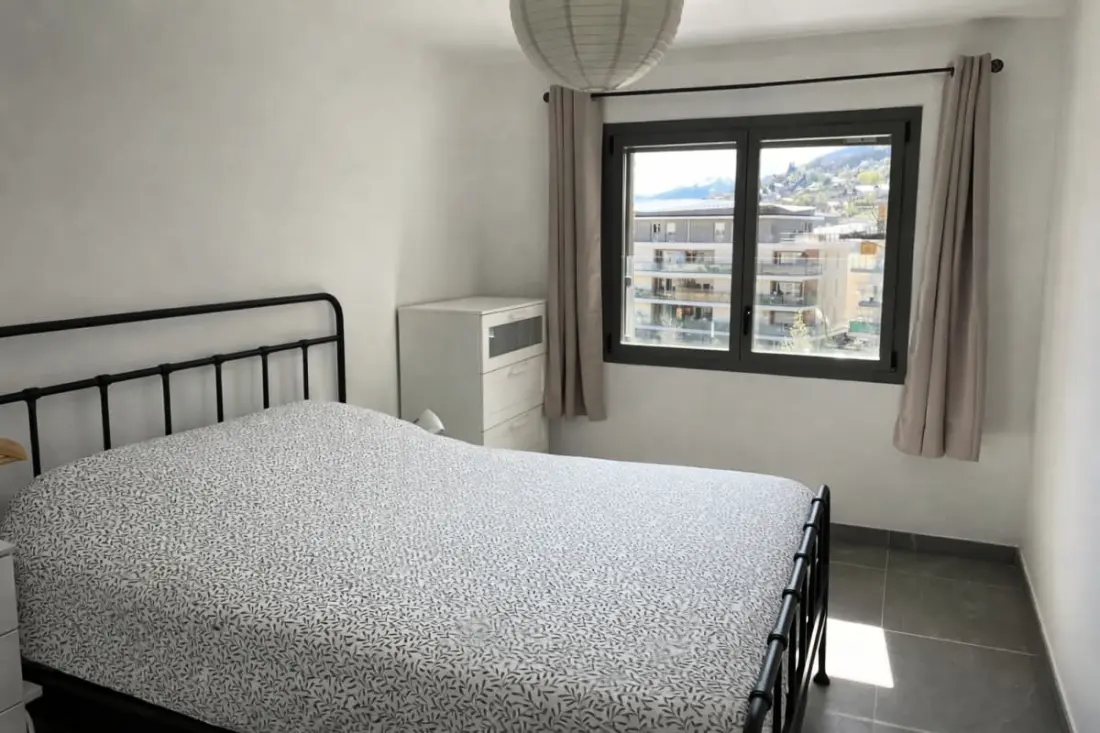 Apartament z balkonem, Wifi i Garaż w Briançon