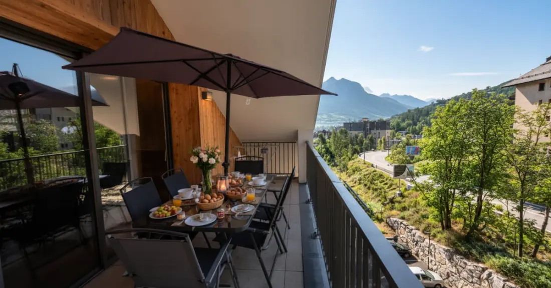 Apartament z tarasem w Briançon