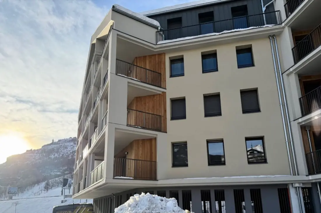 Apartament Nowy z widokiem na góry
