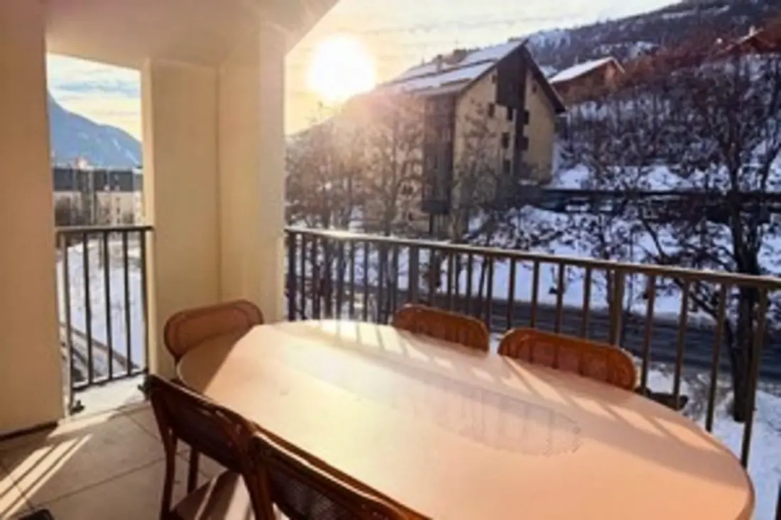 Apartament Nowy z widokiem na góry