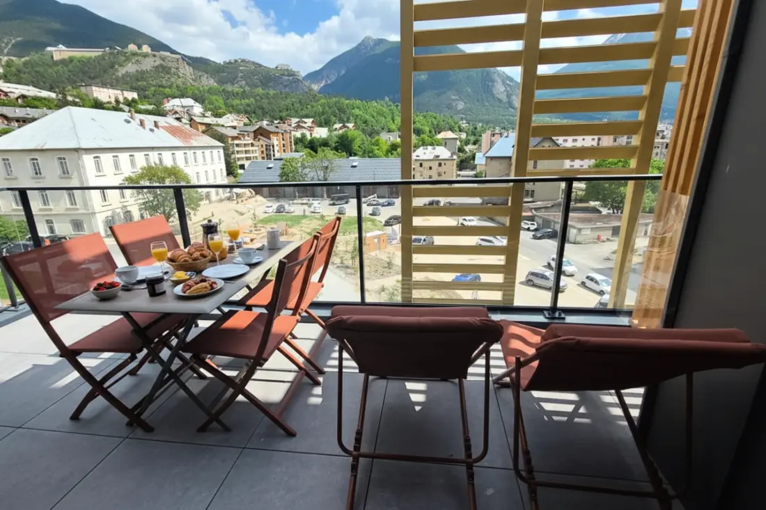 Apartament Neuf Lumineux z tarasem Plein Sud
