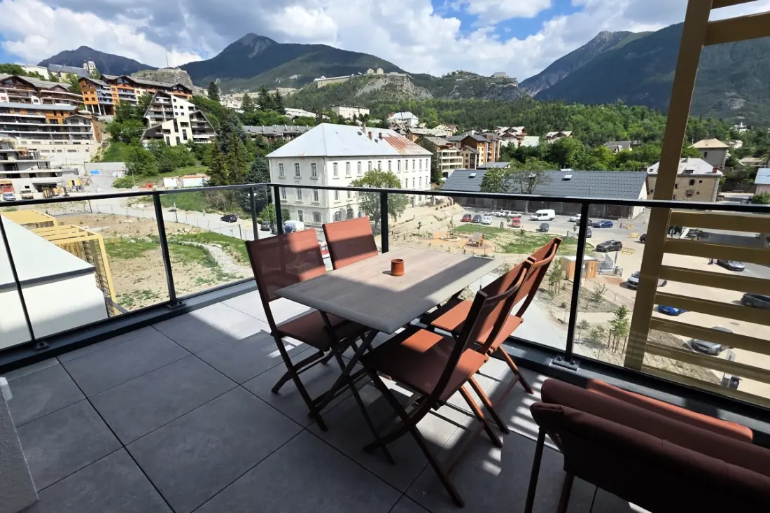 Apartament Neuf Lumineux z tarasem Plein Sud