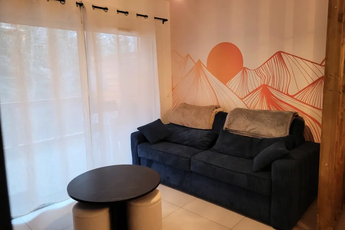 Zastosuj Neuf Au Pied Des Pistes Prywatny parking