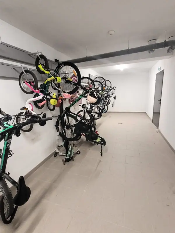 Zastosuj Neuf Au Pied Des Pistes Prywatny parking