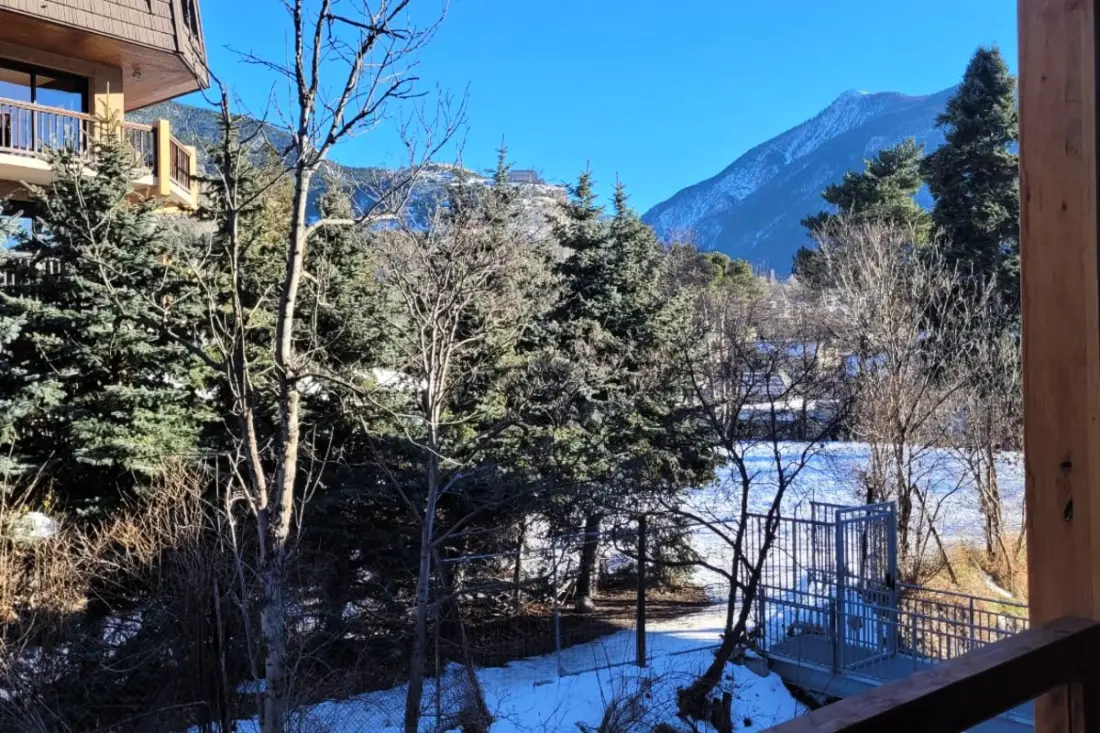 Zastosuj Neuf Au Pied Des Pistes Prywatny parking
