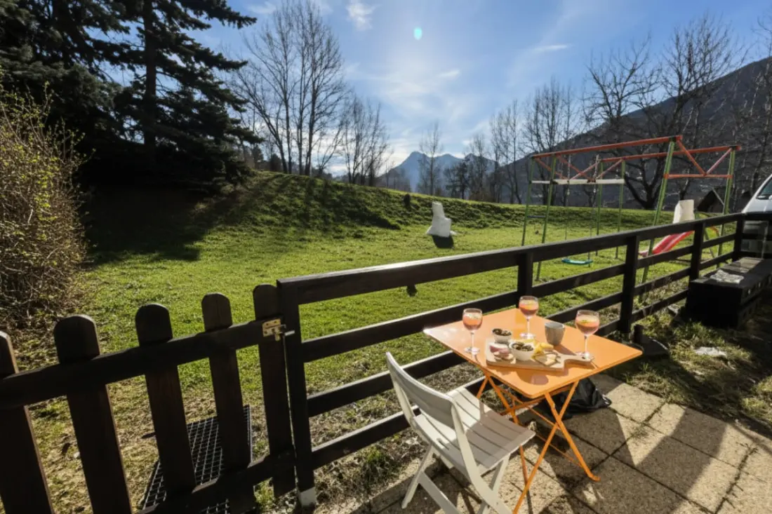 Refuge Cosy à Deux Pas Des Pistes