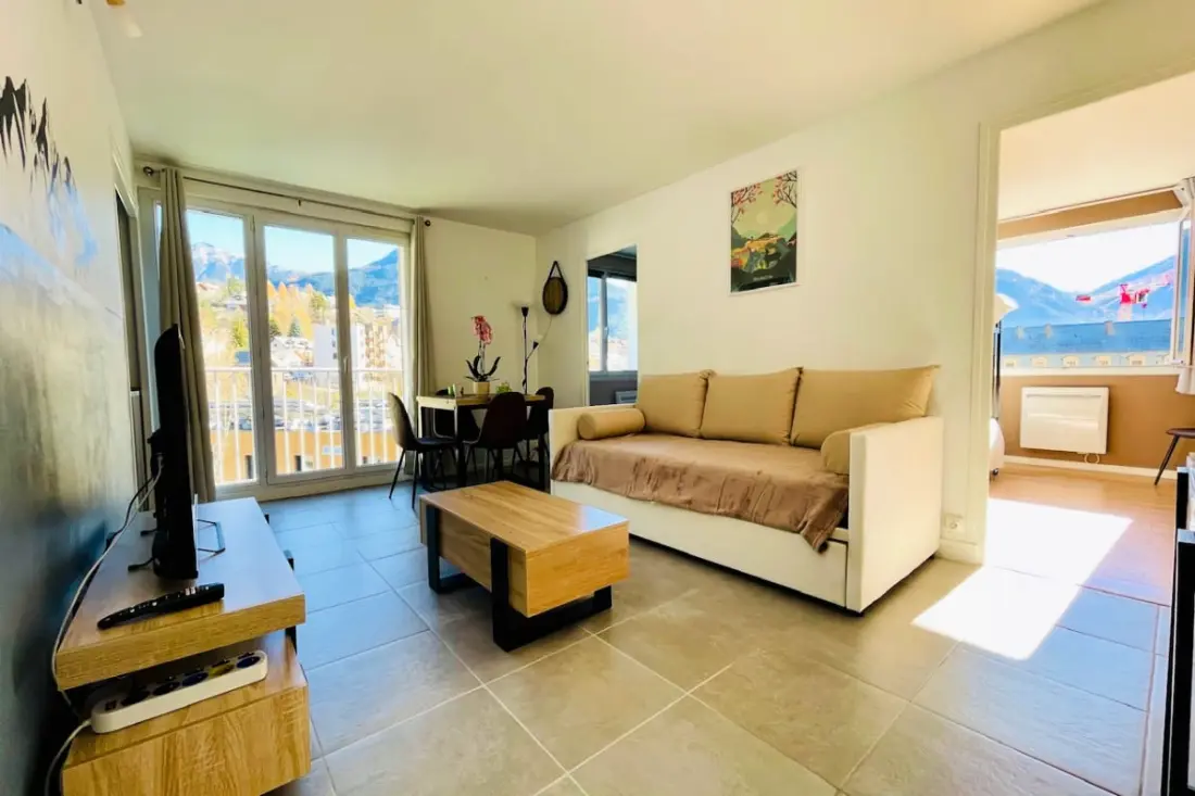 Charming T3 Mit Balkon im Herzen von Briançon