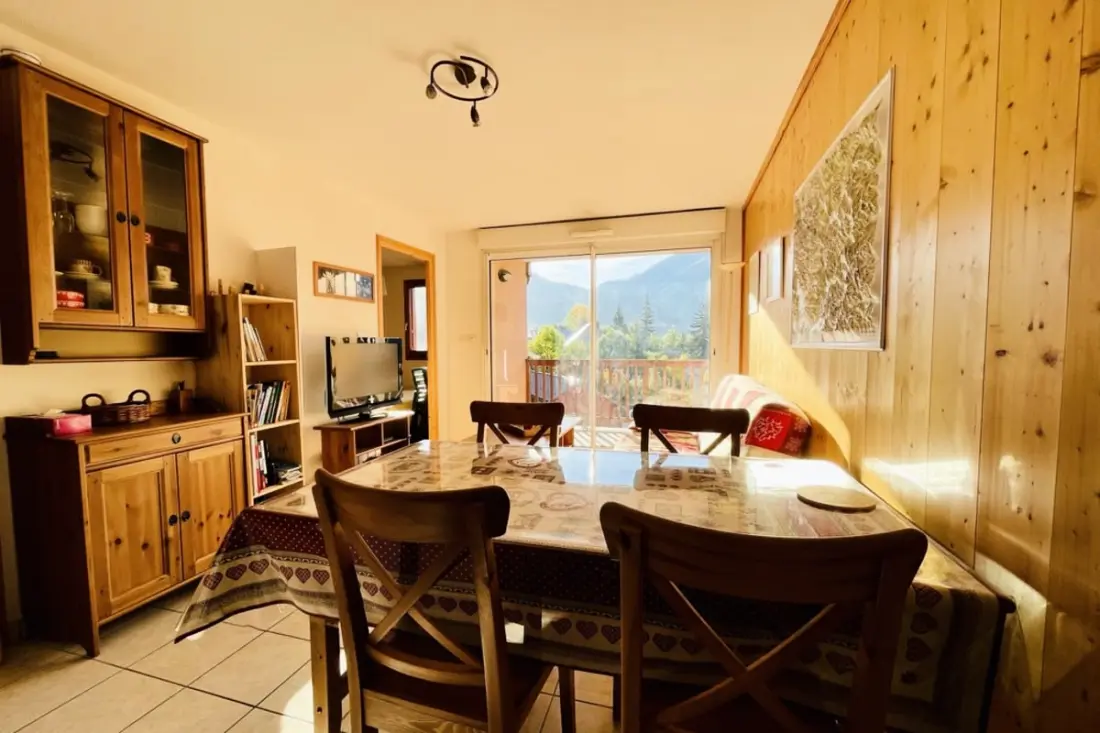 Bel Appt Cosy Z balkonem do Briançon