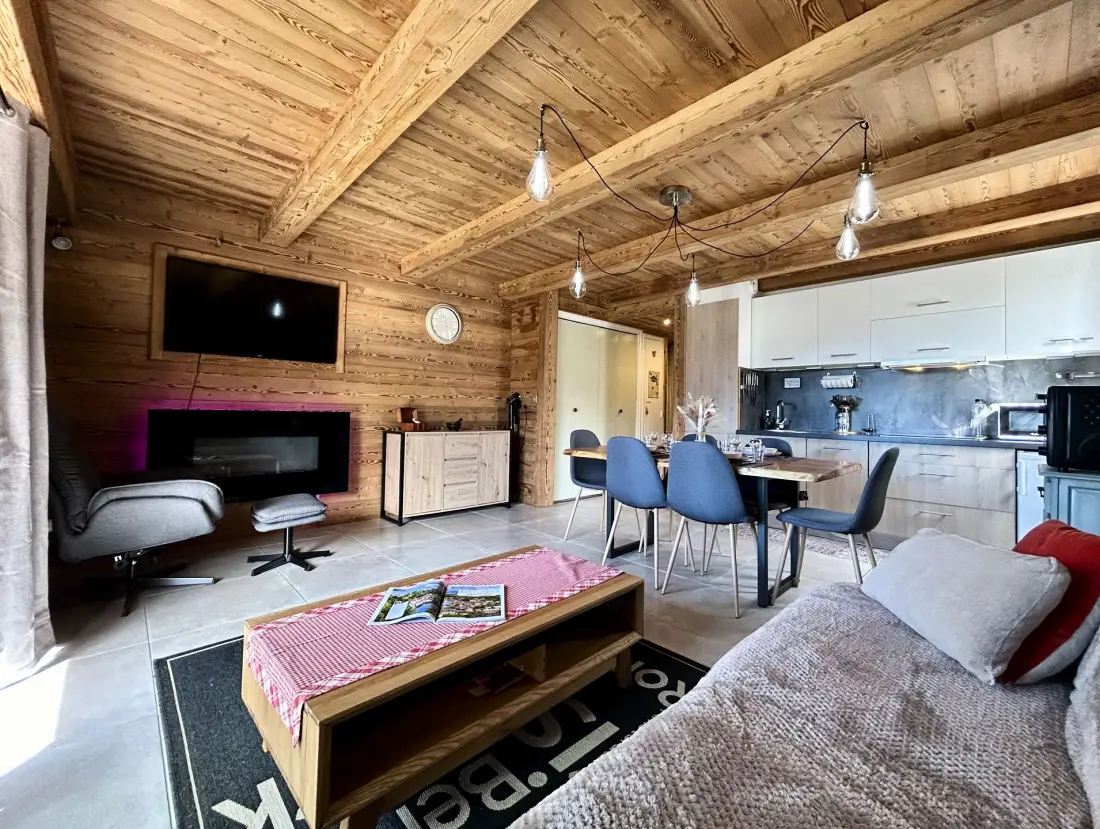 Solar Dial Residence