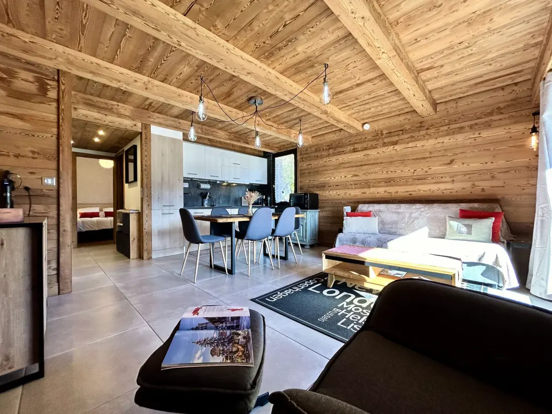 Solar Dial Residence