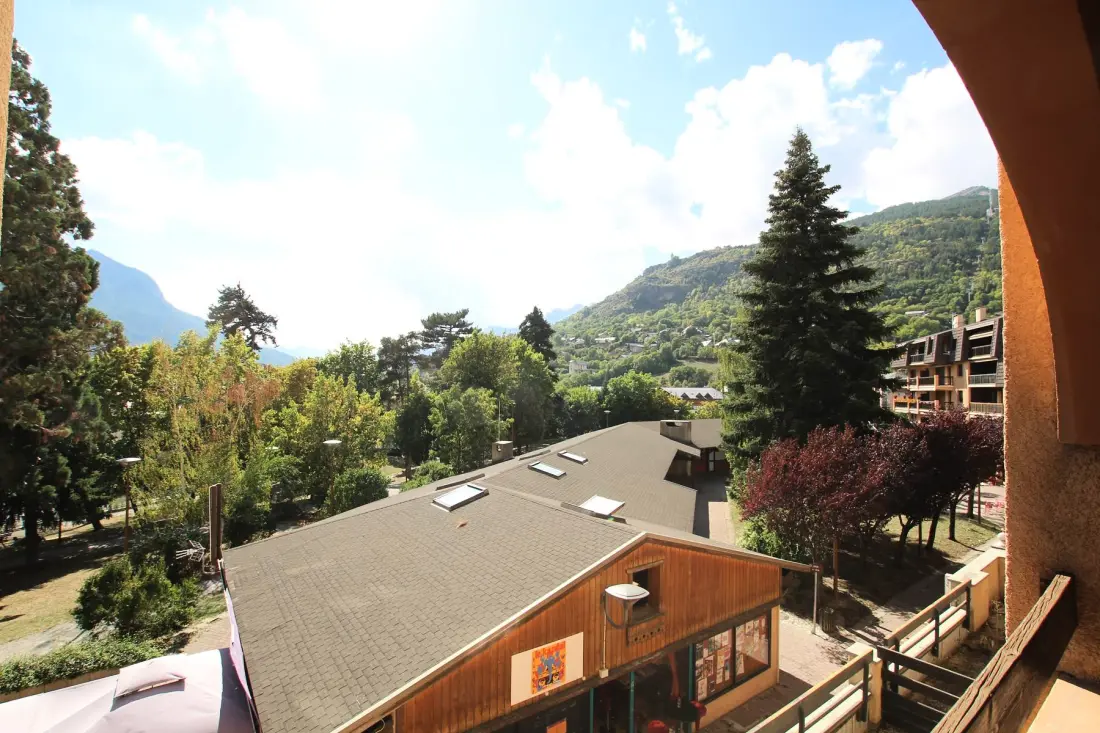 Central Parc Residence 2
