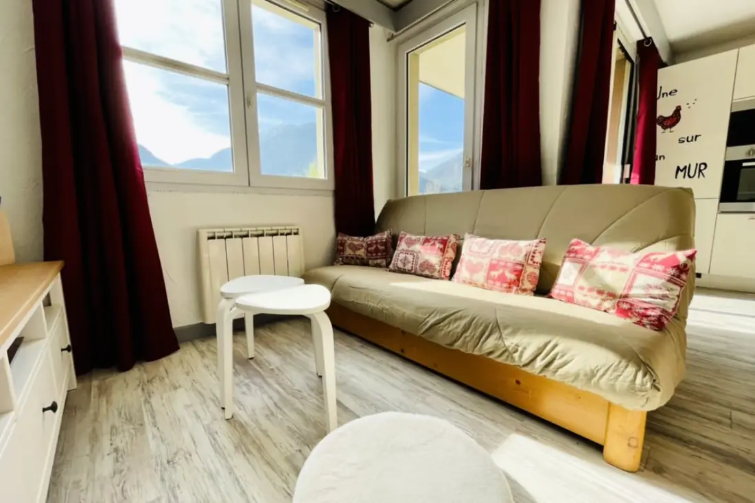 Jasny 50 M2 Z balkonem w Briançon Center