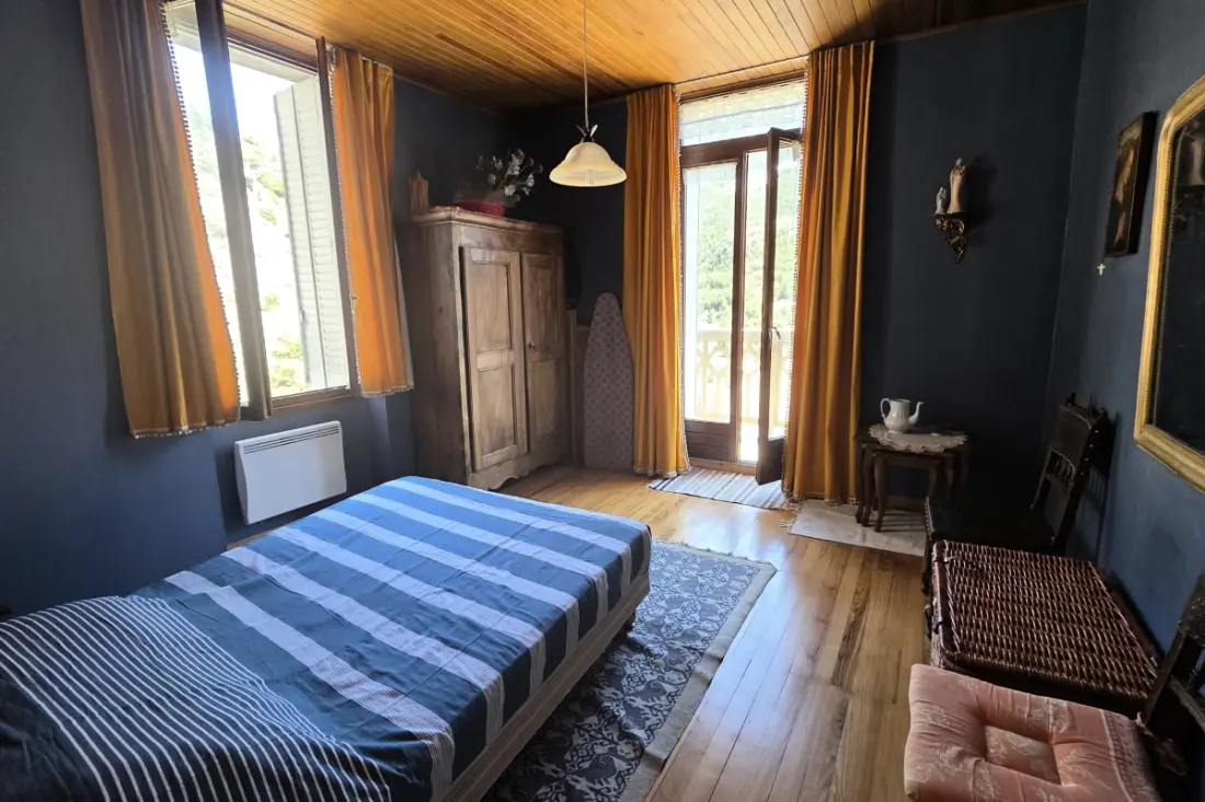 Przestronne 90 M2 w Briançon z balkonem i Parking