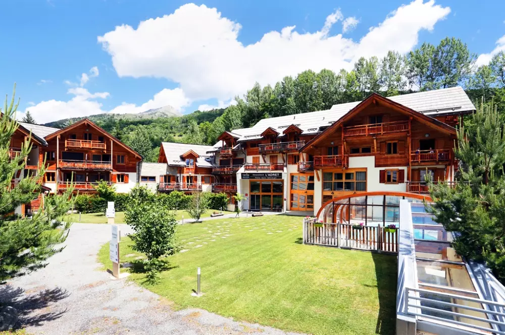 Hoteller i nærheden af Goelia l'Adret Residence