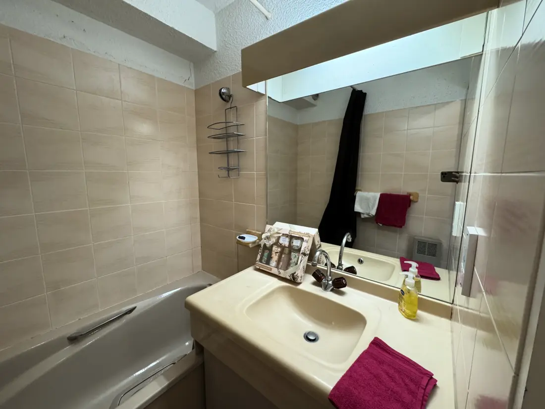 Grand Serre Che B Residence
