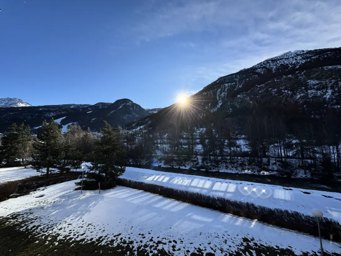 Grand Serre Che B Residence