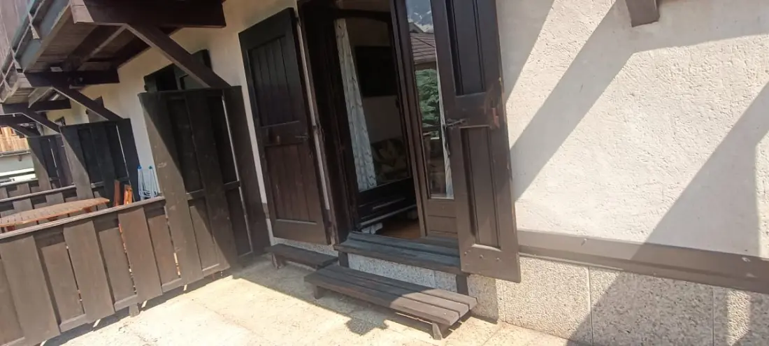 Apartment With Terrace Near Les Pistes