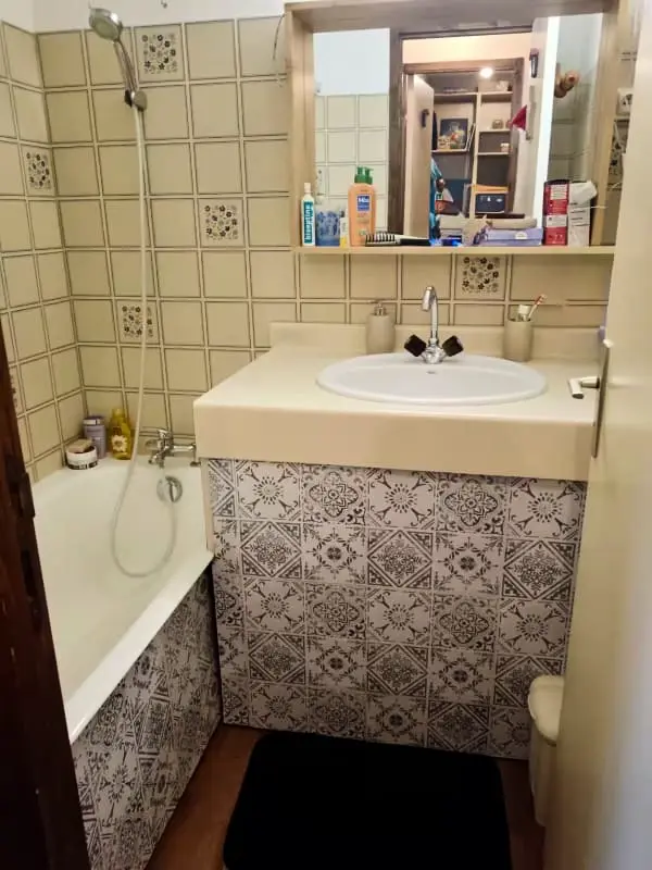 Charming Apartment With Garden And Private Parking