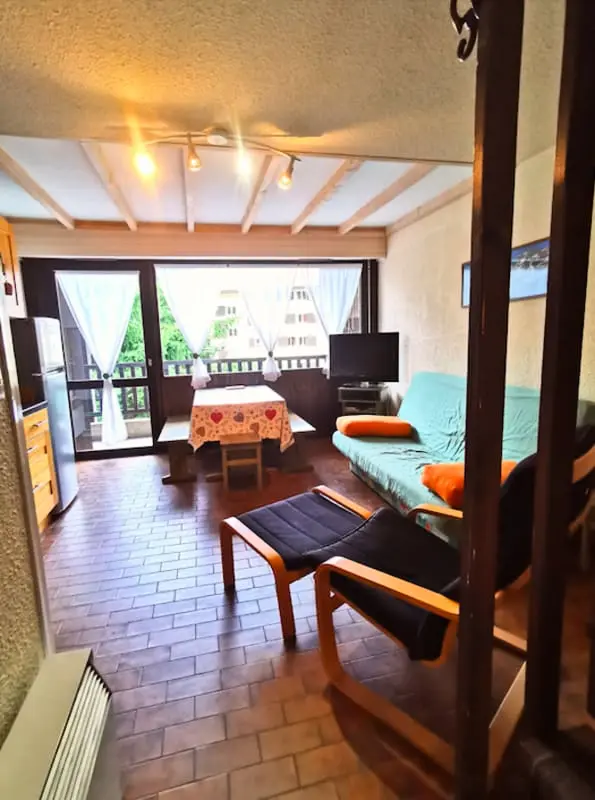 Nice 4 Room Duplex With Balcony