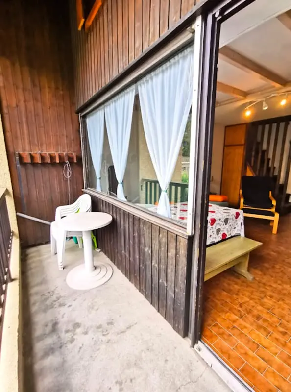 Nice 4 Room Duplex With Balcony
