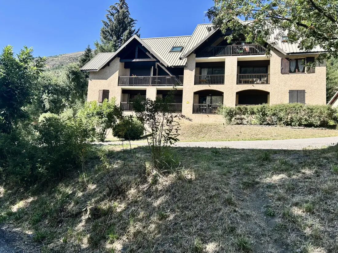 Freyssinet Residence