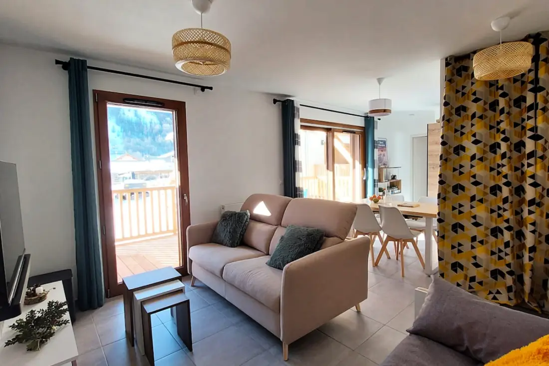Big T2 Recent With Terrace : The Dahu Perché