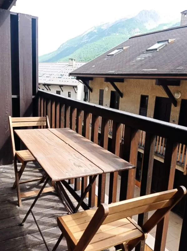Bright 30 M2 With Balcony Centre Village