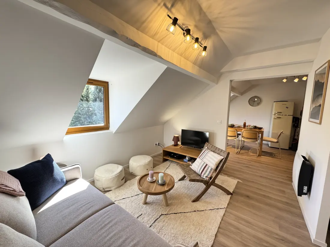 Violaine Residence