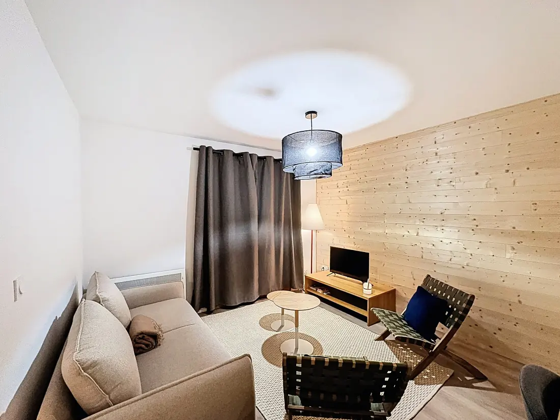 Violaine Residence