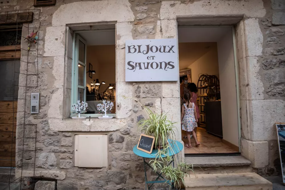 Campingplatz les Calquières4 Sterne★★★★