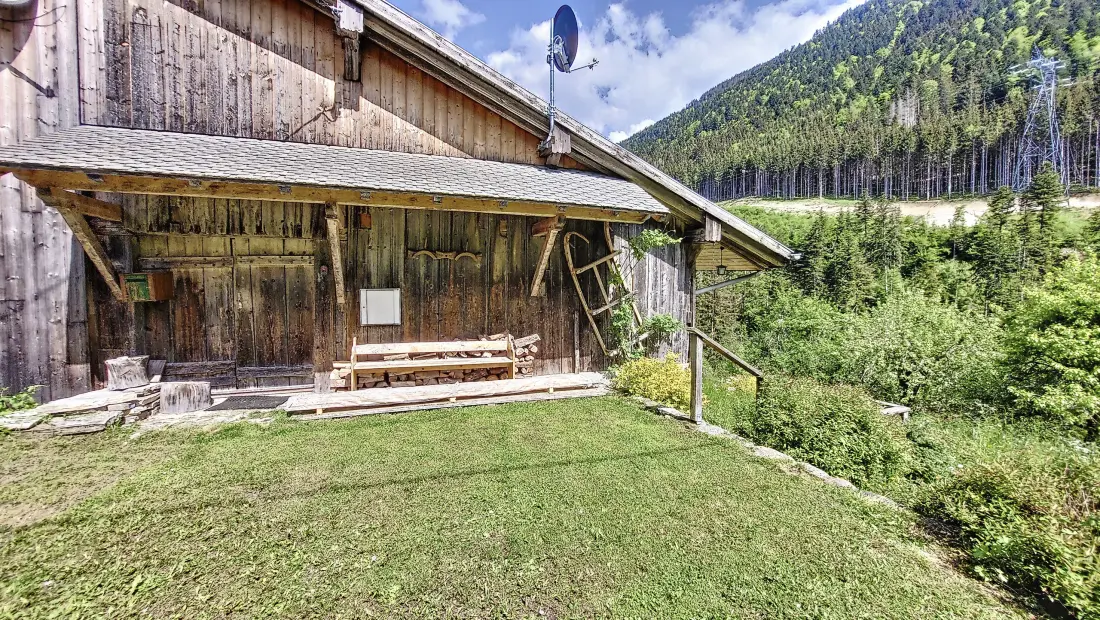 Chalets in Seytroux (Haute-Savoie)