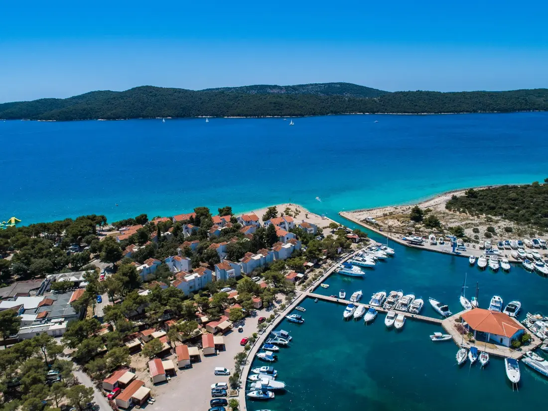 Park Amadria Camping Šibenik 4 Gwiazdy★★★★ 4 Gwiazdy★★★★ 4 Gwiazdy★★★★ 4 Gwiazdy★★★★