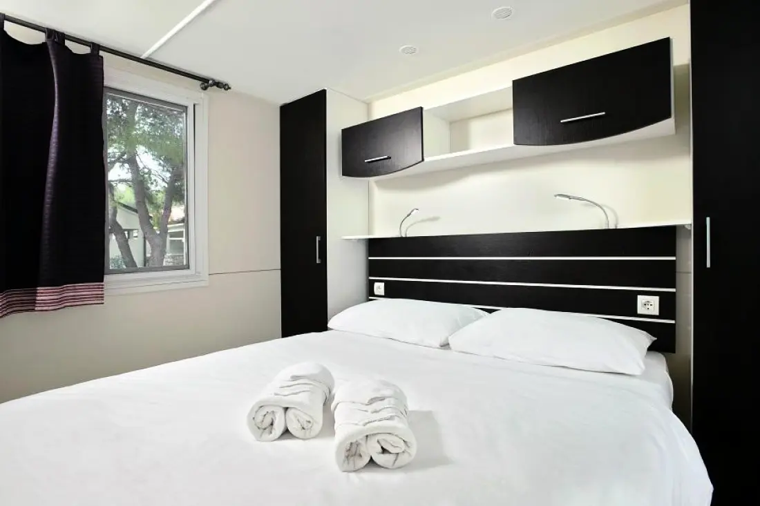 Park Amadria Camping Šibenik 4 Gwiazdy★★★★ 4 Gwiazdy★★★★ 4 Gwiazdy★★★★ 4 Gwiazdy★★★★