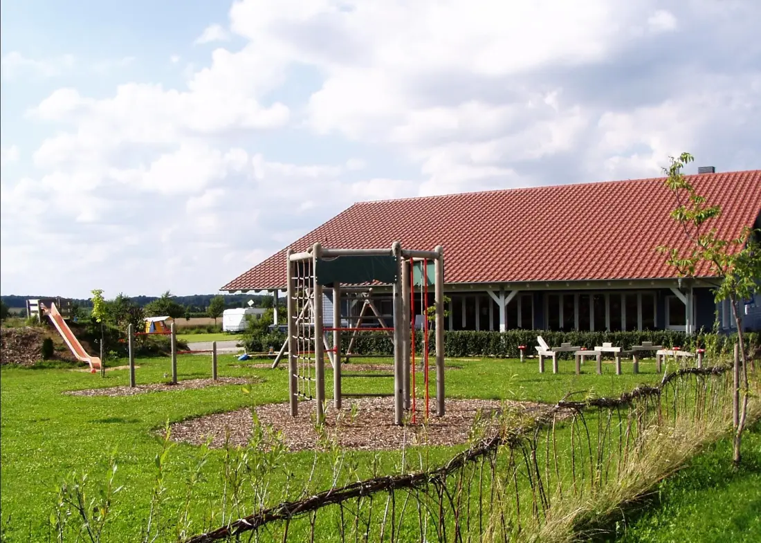 Camping Paradies Franken4 Sterren★★★★