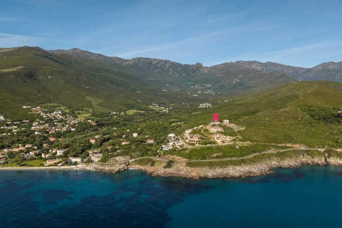 Villa Roccia között a tenger és a hegy között magánmedencével